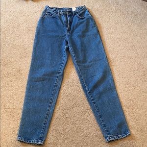Vintage Levi mom jeans